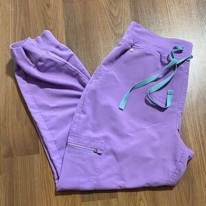 Figs. Zamora Jogger Scrub Pants. Medium Petite